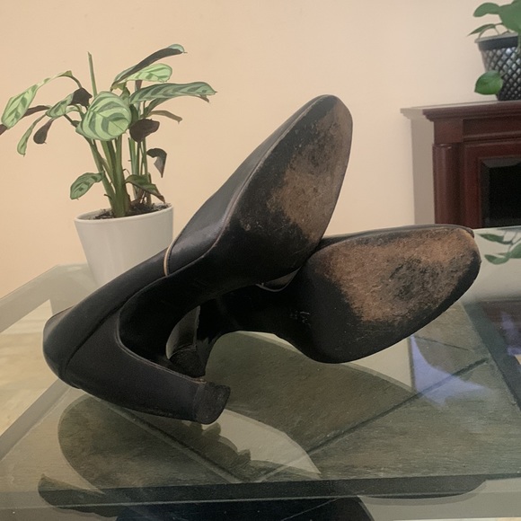 MIU MIU Peep Toe Pumps - Picture 8 of 9